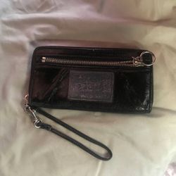 Y2K Coach Poppy Liquid Gloss Black Patent Zip-around Wallet/Wristlet 