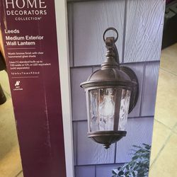 Home Decorators
Mystic
Bronze Light Outdoor