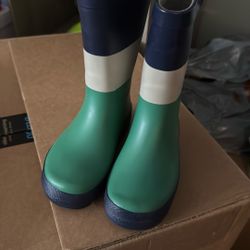 Rain Boots Size 9c 
