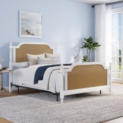 Hillsdale Furniture Melanie Wood and Cane Queen FOOTBOARD, White