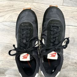 Nike Daybreak Sneakers