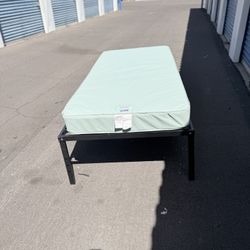 Twin Bed Mattress Incuded Good Condition 