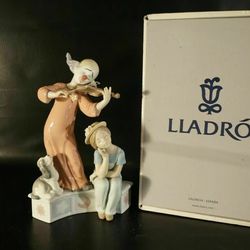 Lladro Music For A Dream Figure #6900 With Original Box & Paper.