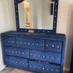 Dresser Mirror Set 