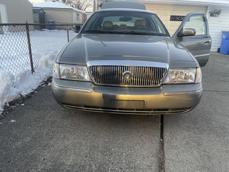 2004 Mercury Grand Marquis