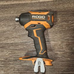 RIDGID R86034 18-Volt 1/4 in. X4 Cordless Impact Driver All Works. Tool Only