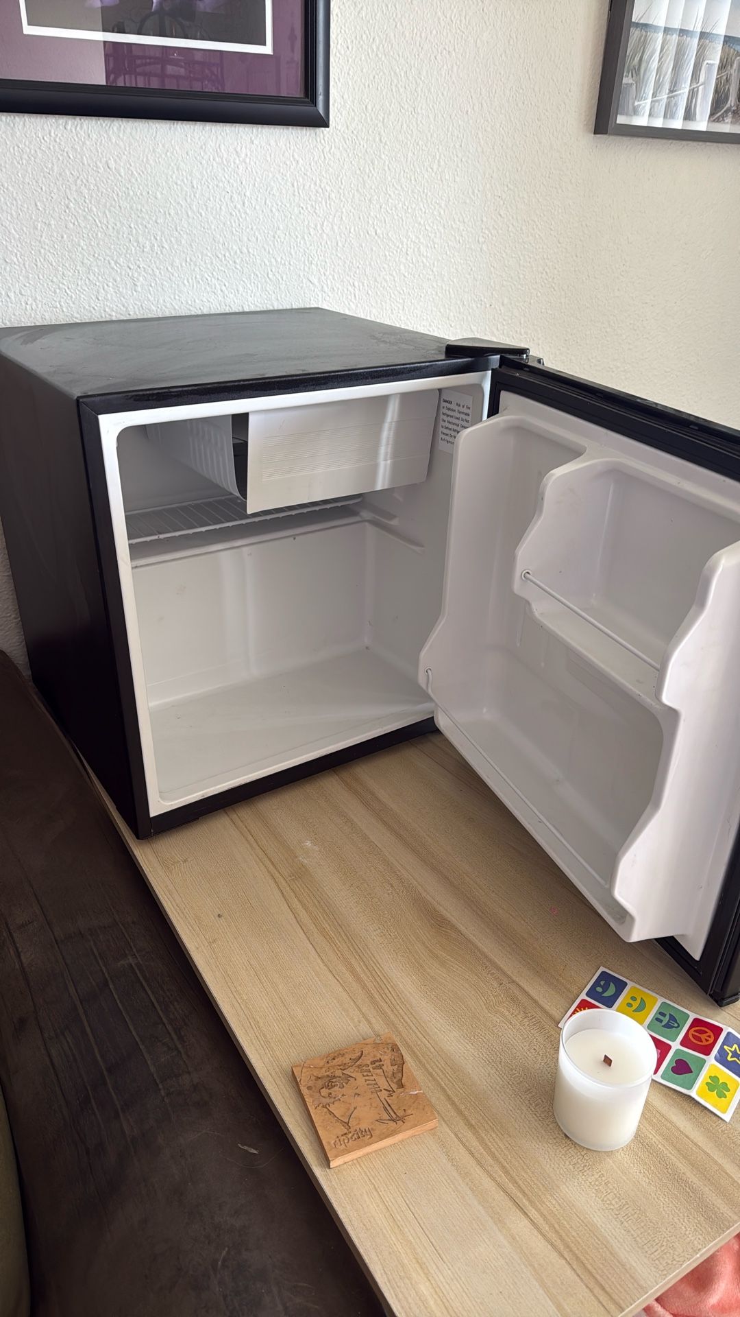 Haier Mini fridge