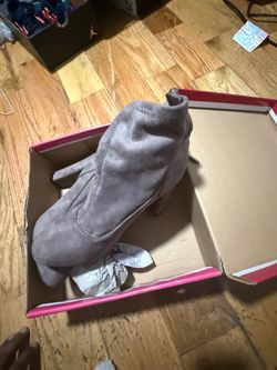 Women shoes