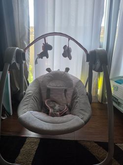 Ingenuity comfort 2 go compact portable baby swing with music