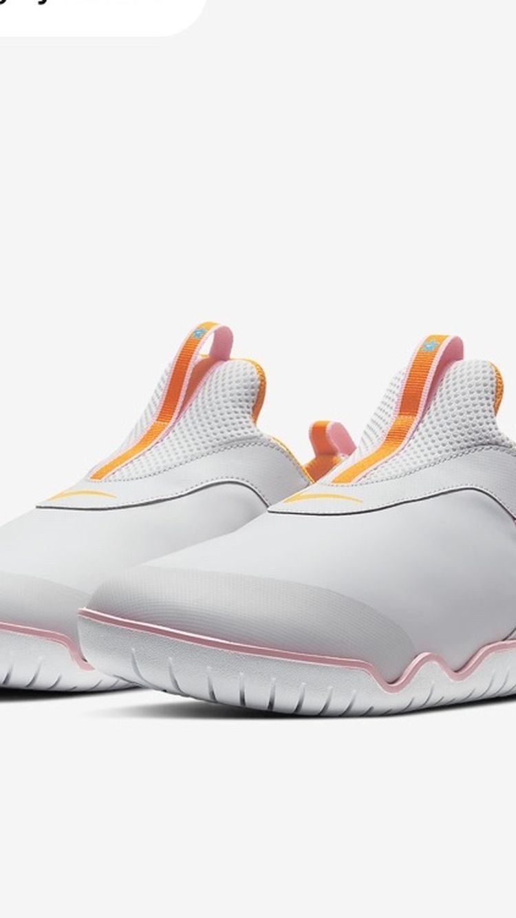 Nike Zoom Pulse - Nurse Specialty Shoe