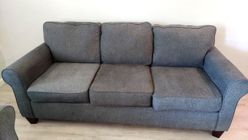 GRAY SOFA AND LOVESEAT/CAVALIER MANOR