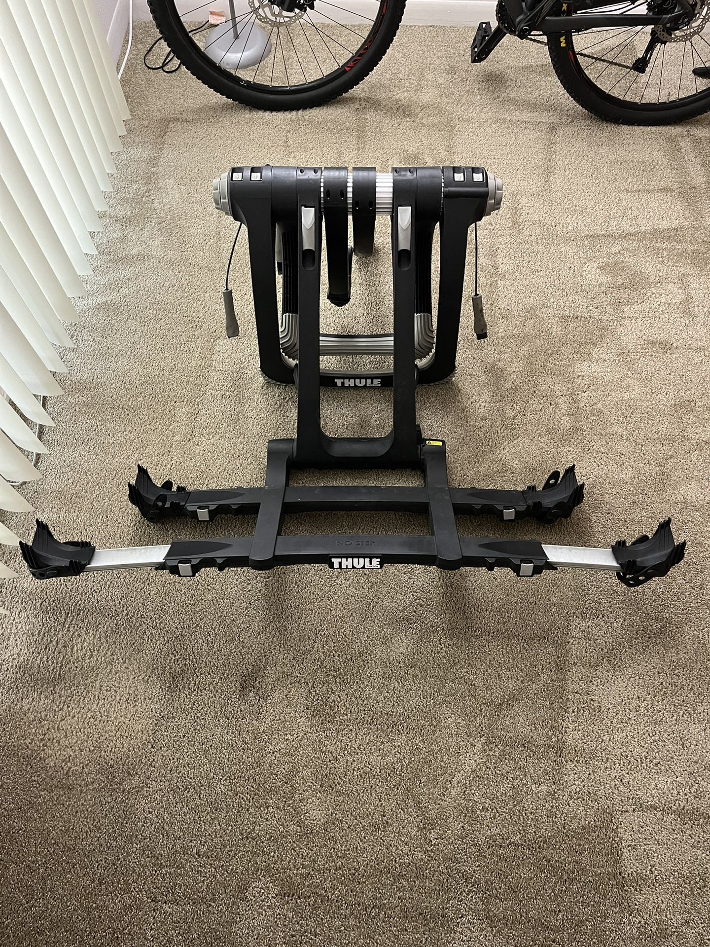 Thule 9003PRO Raceway Pro Platform Bike Rack