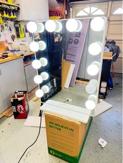 Vanity mirror