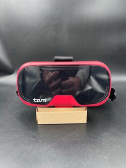 Tzumi Dream Vision VR Smartphone Headset Red Black Adjustable READ