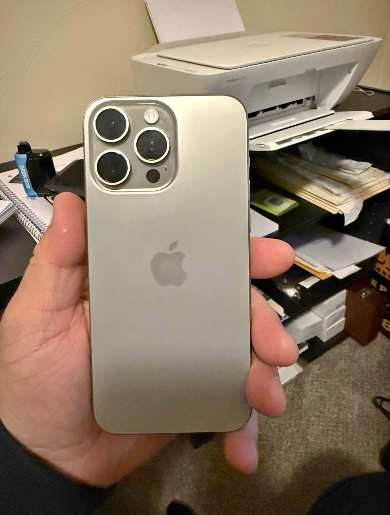 iPhone 15 Pro Max (256gb)