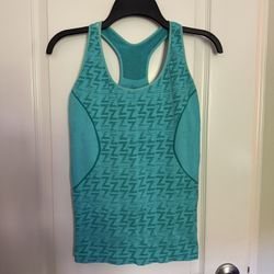 Athletic Tank Size L