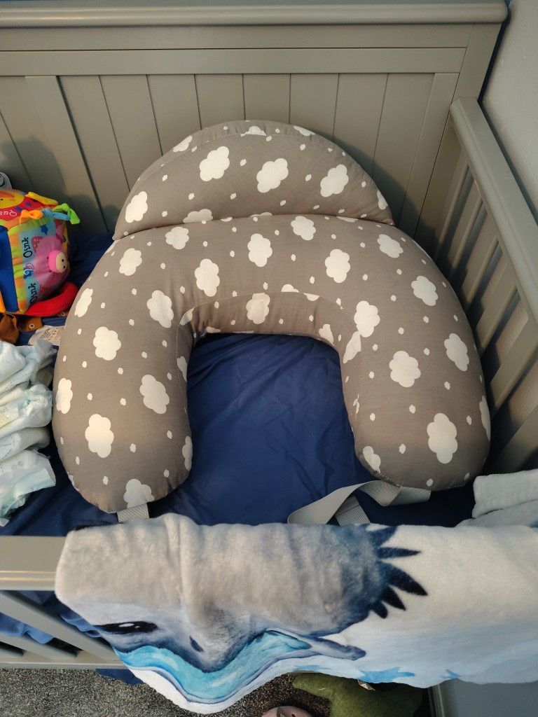 Breastfeeding Pillow