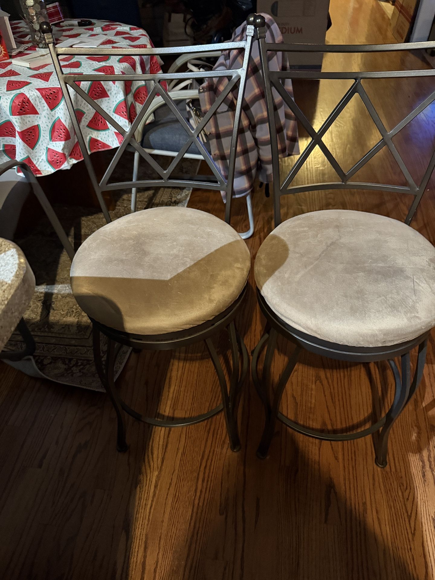 Bar Stools Like New