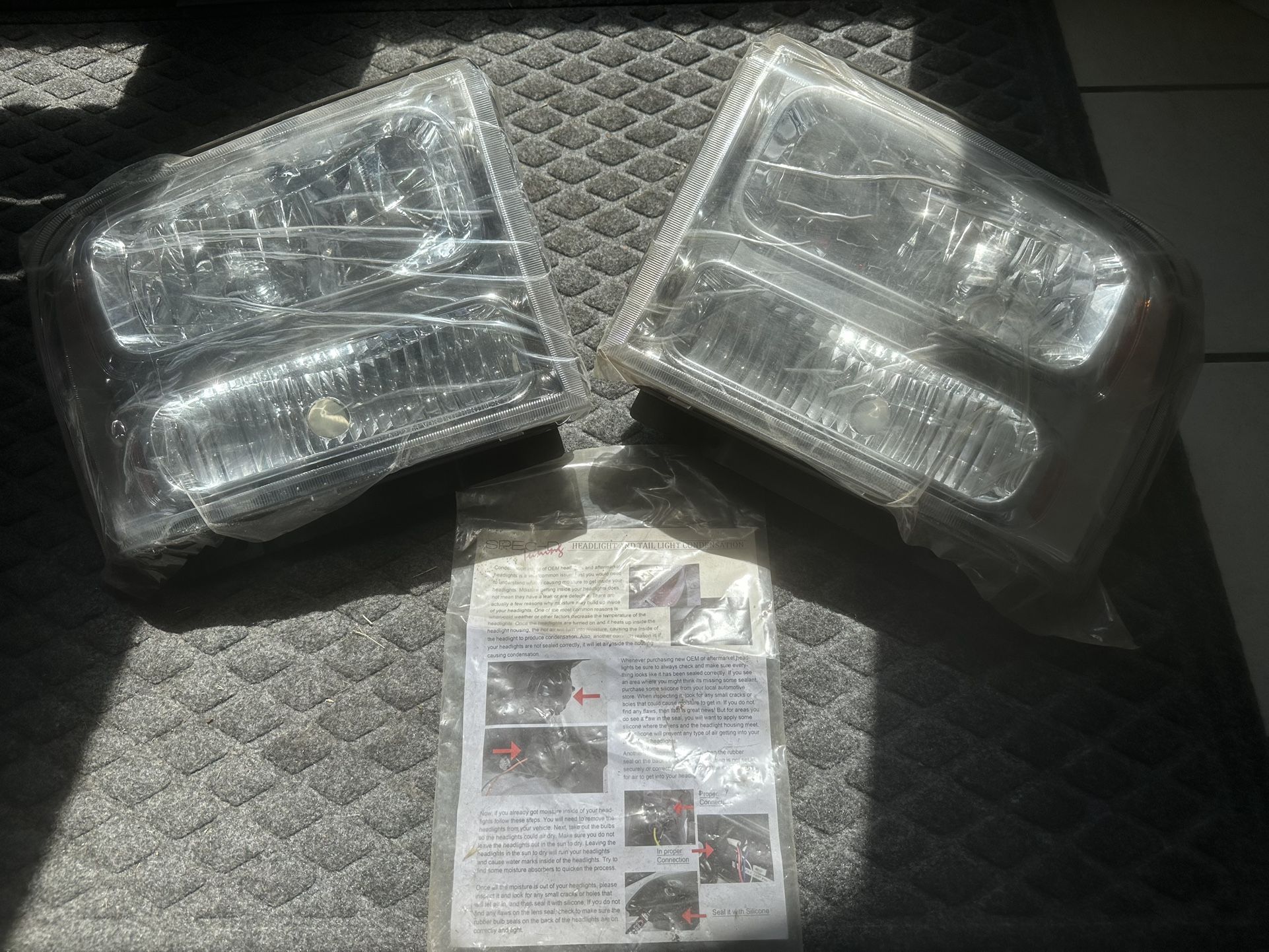2005-2007 Ford Headlights