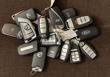 Porsche key fob Toyota key fob Nissan key fob Bmw key fob Mercedes benz key fob Range rover key fob Chevrolet key fob Dodge key fob Honda key fob