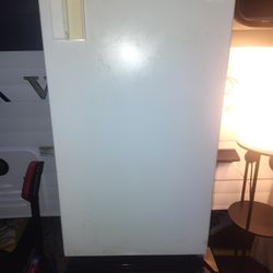 Small Refrigerator 
