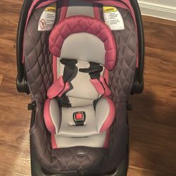 Safety 1st Car Seat (infant)