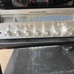 Marantz Model 150 Receiver 