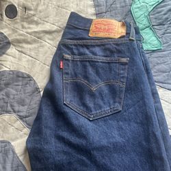 Dark Blue 501 Levi Jeans