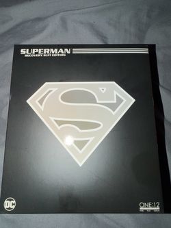 Mezco ONE:12 Recovery Suit Superman (Read Description)