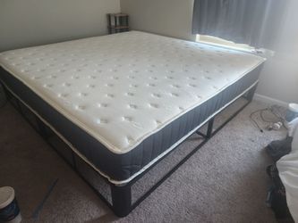 King size bed with platform