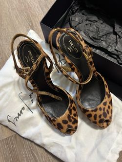 Women shoes
