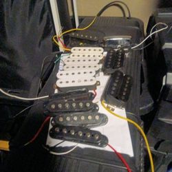 Mix Pick Up And Humbuckers Teli)