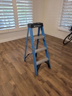 4 ft Werner Ladder