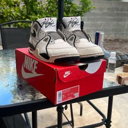 Nike Air flights 89 Size 7y 