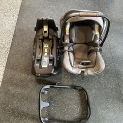 Nuna Pipa Lite RX Infant Car seat With Base And Stroller Adapter 