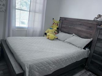 Queen bed base .