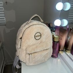 GUESS BACKPACK 