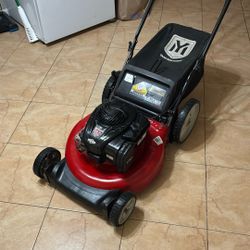 21 In Yard Machines 140cc Lawn mower