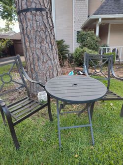 Aluminum porch furniture patio furniture no rust no damage MESA Y DOS SILLAS