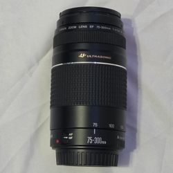 Canon EF 75-300mm f/4-5.6 III