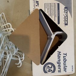 White Home Tubular Hangers