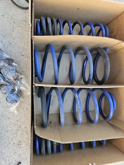 Roush Springs for 2005-2014 Ford Mustang (GT & V6)