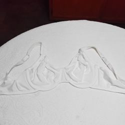 Ladies Underwire 38D 