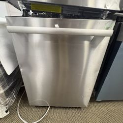 Bosch Built-In Dishwasher (Stainless Steel, Front Control) | ($0 Down) | No Credit Needed