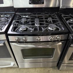 GE Stainless steel 5 burner range stove 