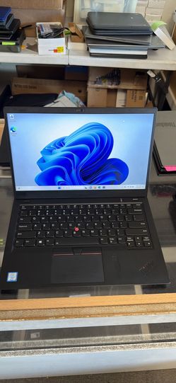 Lenovo Thinkpad X1 Carbon 16GB RAM 256GB SSD Core i5 Windows 11 Pro