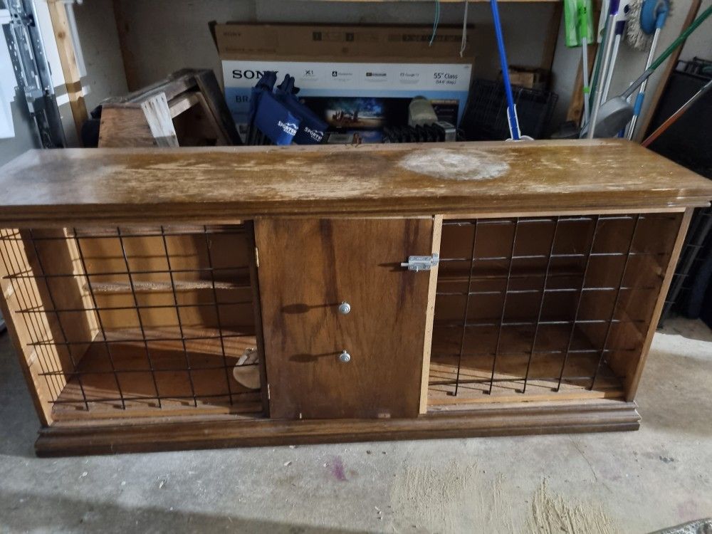 Wooden Kennel