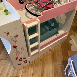 American Doll Bedroom Set. (closet, Table+chairs, 3 Beds, Bathtub)