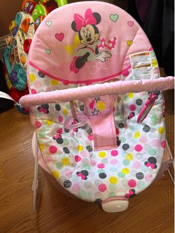 Minnie Mouse bouncer
