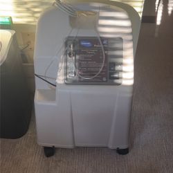 Invacare Oxygen Concentrator